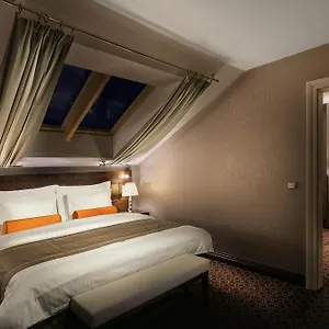 Cosmopolitan 5* Prag